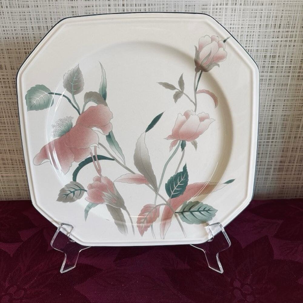 Mikasa Continental Silk Flowers F3003, Dinner Plate, Octagonal, Pink Flowers VTG - Picture 9 of 10